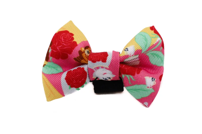  -Explosion-proof leash FOR LARGE dogsBeauty and the Beast: Cat Bow Tie