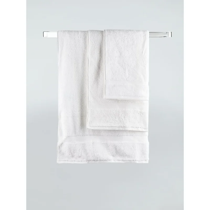 - Dog anti-slip matGeorge Home Medium White Super Soft Cotton Bath Towel