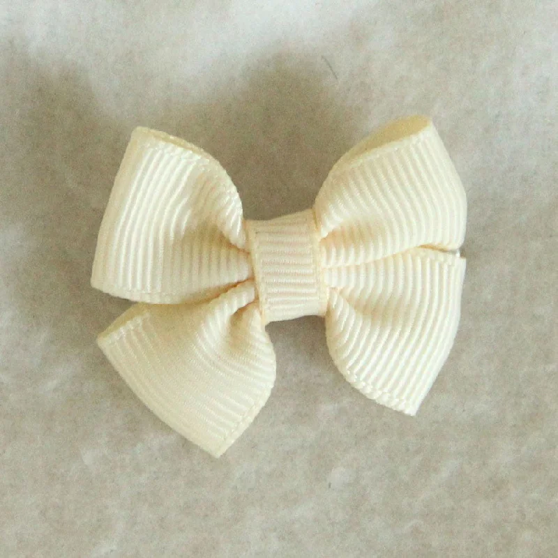 Dog clothesCream Hair Bow